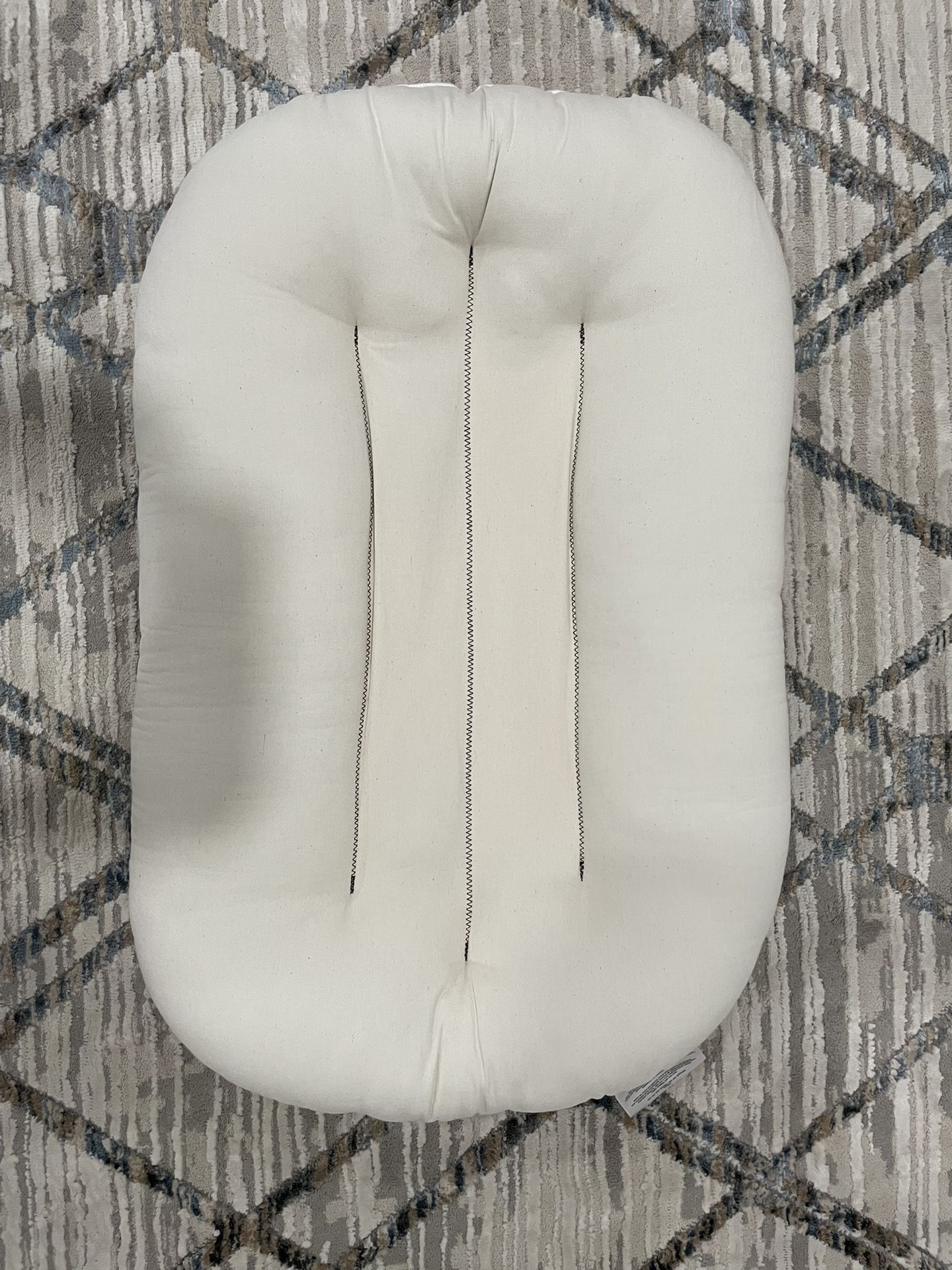 Snuggle Me Organic Infant Lounger – Cream