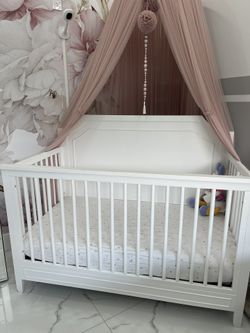 White Crib / Cuna Blanca