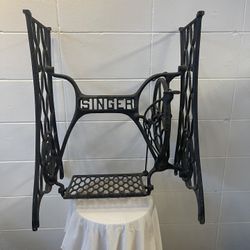 Antique Singer Sewing Machine Cast Iron Base