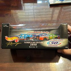 Hot Wheels Racing Fathers Day Edition 1999