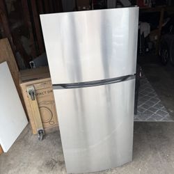 Fridge