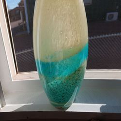 Pearlized Glass 10 In Vase