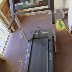 Practically Brand New Treadmill Really Fast Treadmill Yes It Works New