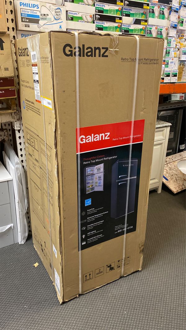 Galanz 10.0 cu. ft. Retro Top Freezer Refrigerator with Dual Door True Freezer, Frost Free in