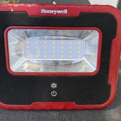 Honeywell 1000 Lumen Rechargeable LED Work Light w/ Bluetooth Speaker
