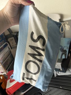 Brand New Tom’s Women’s 9