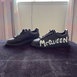 Alexander Mcqueens For 150$ Size 9.5-10