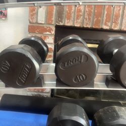 Hoist Dumbbell Rack & Dumbbells 