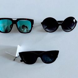 $5 Each Fashion Sunglasses (Pick up🛒 In Bellevue) *Check out my other Posts 💕