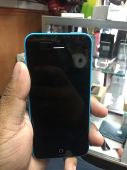 iPhone 5C 16GB factory unlocked Mint