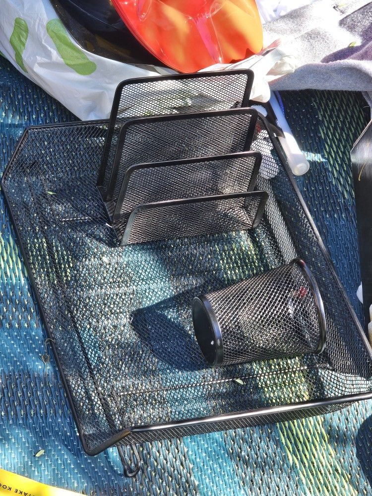 Black Desk Organizer Set