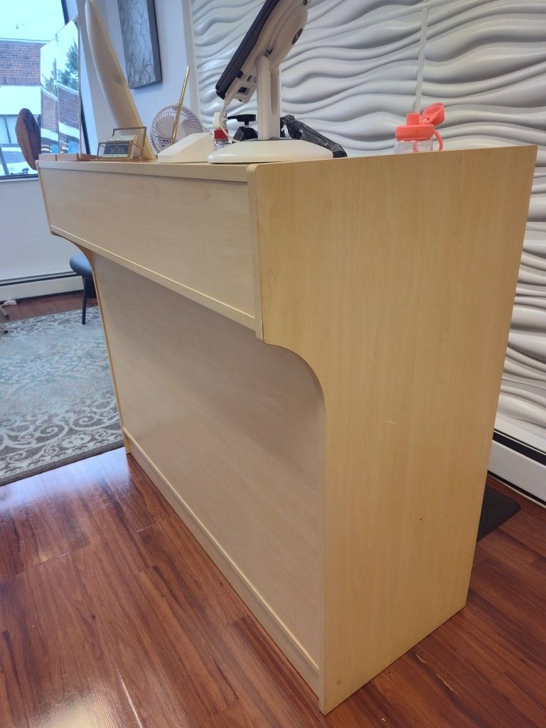 Reception Counter