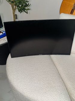 Samsung Curved Monitor – Used – HDMI/VGA