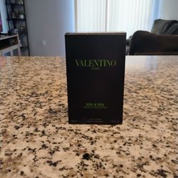 Valentino Green Stravaganza