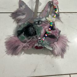 Cat Mask (Alien) It’s Used And If Any Other Offers Please Contact Me