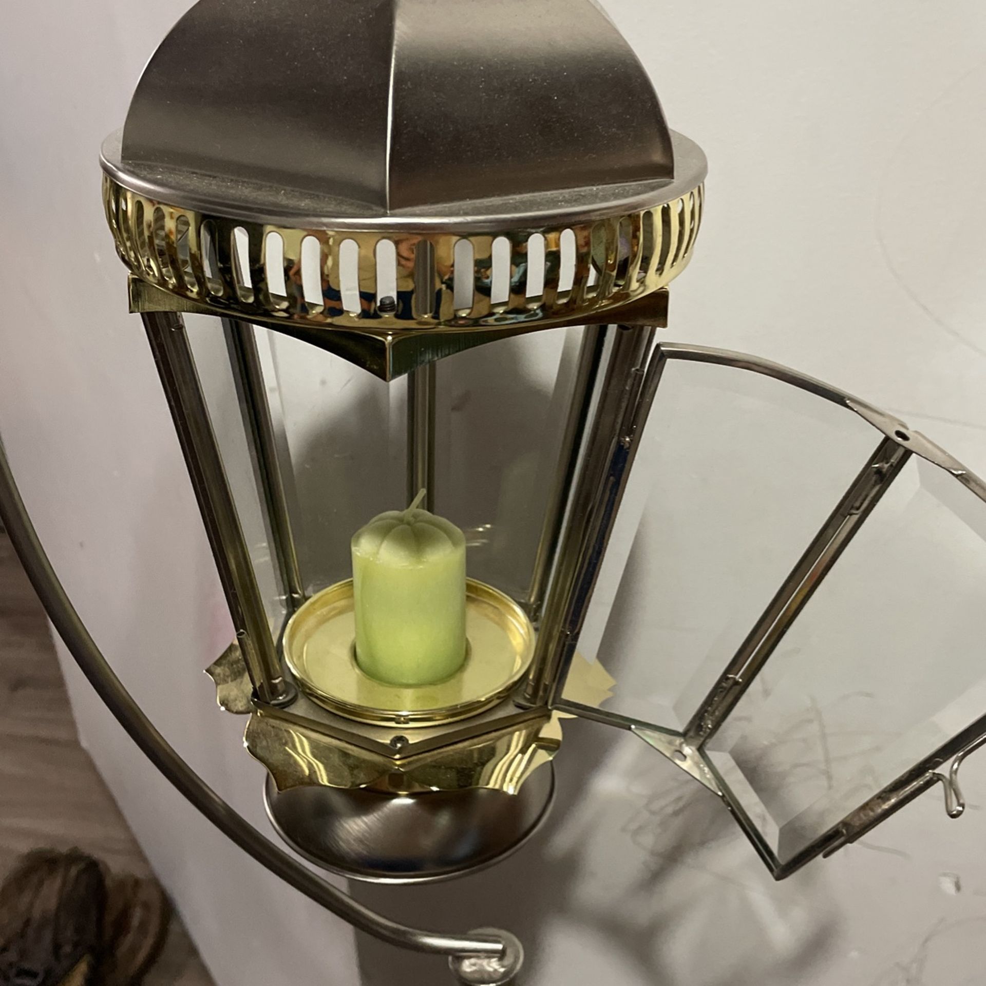 Traditional Tall Metal Lantern With Candles (obo)