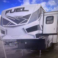 2023 FUEL 395 Toy Hauler 