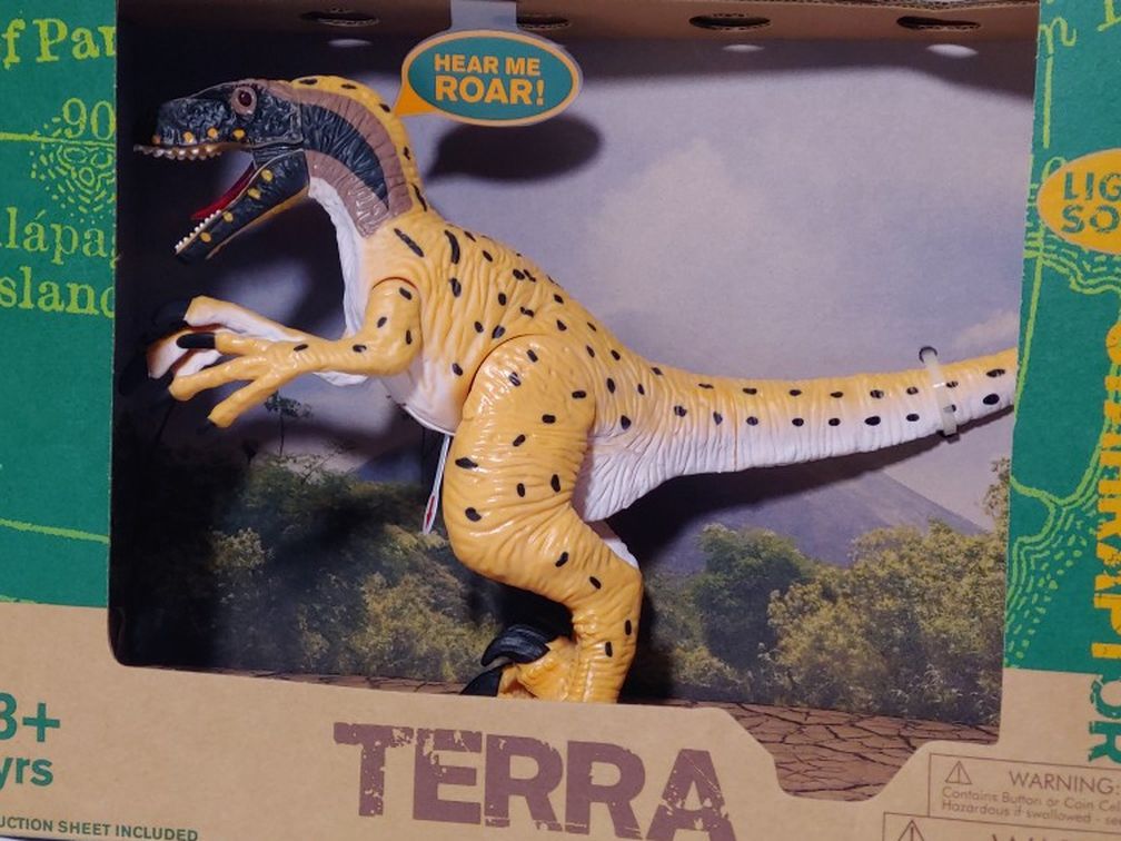 New In Box Terra By Battat Ceratosaurus