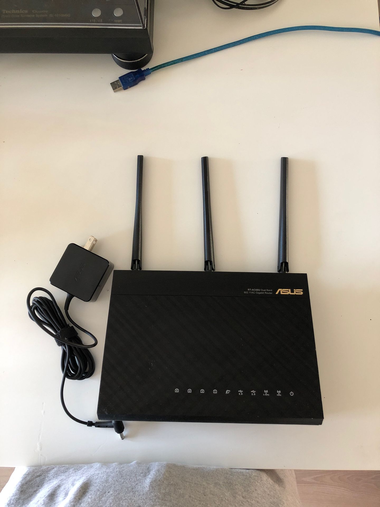 Asus RT-AC68U Dual Band Gigabit Router
