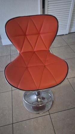 Free Chairs - Pair of two - JUST PICK UP