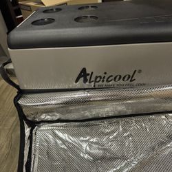 Alpicool Cooler/ Fridge 