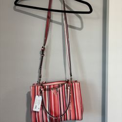 Women’s Guess Purse