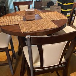 Dining Room Set