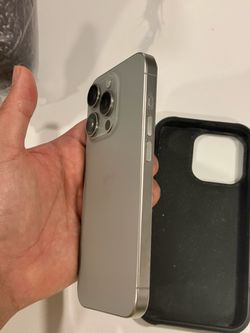 iPhone 15 Pro unlocked 128Gb