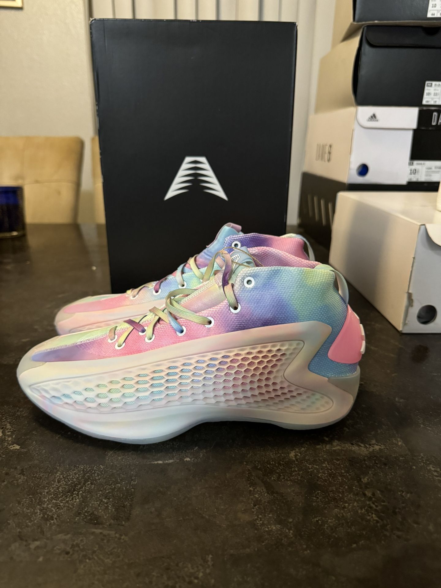 AE 1 “Cotton Candy”