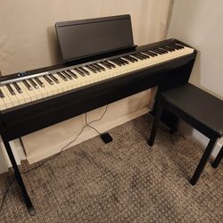 Roland FP-10 ACR digital piano 