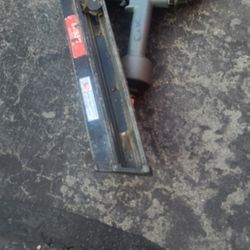 Senco Staple Gun