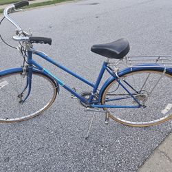 Free Spirit 10 Speed Bike. Vintage 1986. Original Paperwork