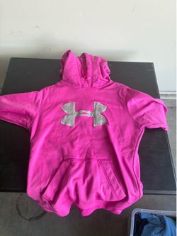 Under armor hoodie w small