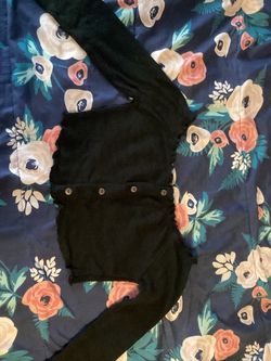 Black Cropped Long Sleeve