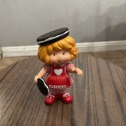 Vintage 1983 Nabisco Advertising Oreo Cookie Vinyl Doll Cookie 4 1/4"