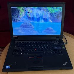 Lenovo Laptop Working Great 1 TB Gb
