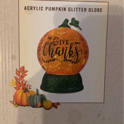 Acrylic Pumpkin Glitter Globe