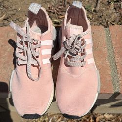 ADIDAS NMD  7 women