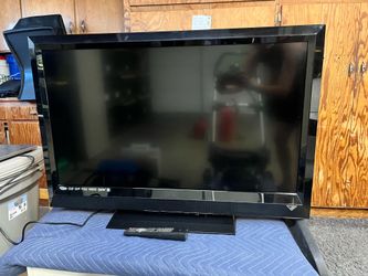 Free Vizio TV 37”