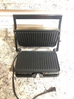 Panini maker and grill