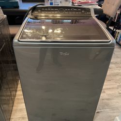 Whirlpool Washer Dryer Set