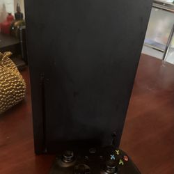 xbox series x 1 control in great working condition 