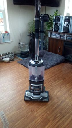 Shark vacume