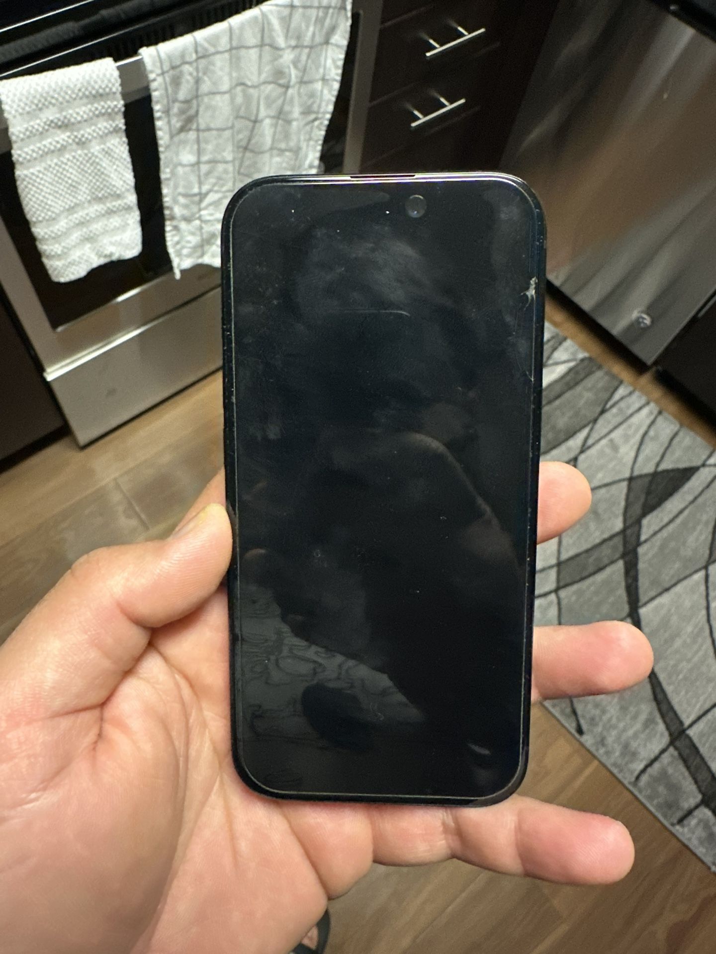 iPhone 15 Like New 💯