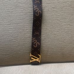 BROWN SUPREME X LOUIS VUITTON BELT