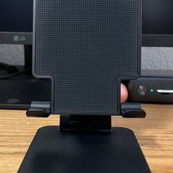 Adjustable Phone/Tablet Stand