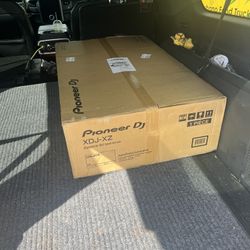 PIONEER XDJ - XZ Brand New Opened Once