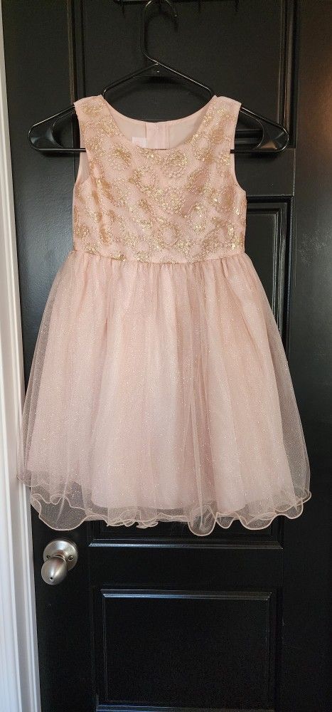 ☆☆☆ Girls Gold Glitter Dress Size: 6