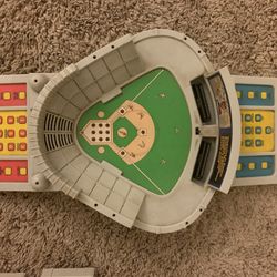 Vintage - Starting Lineup Talking Baseball Game 