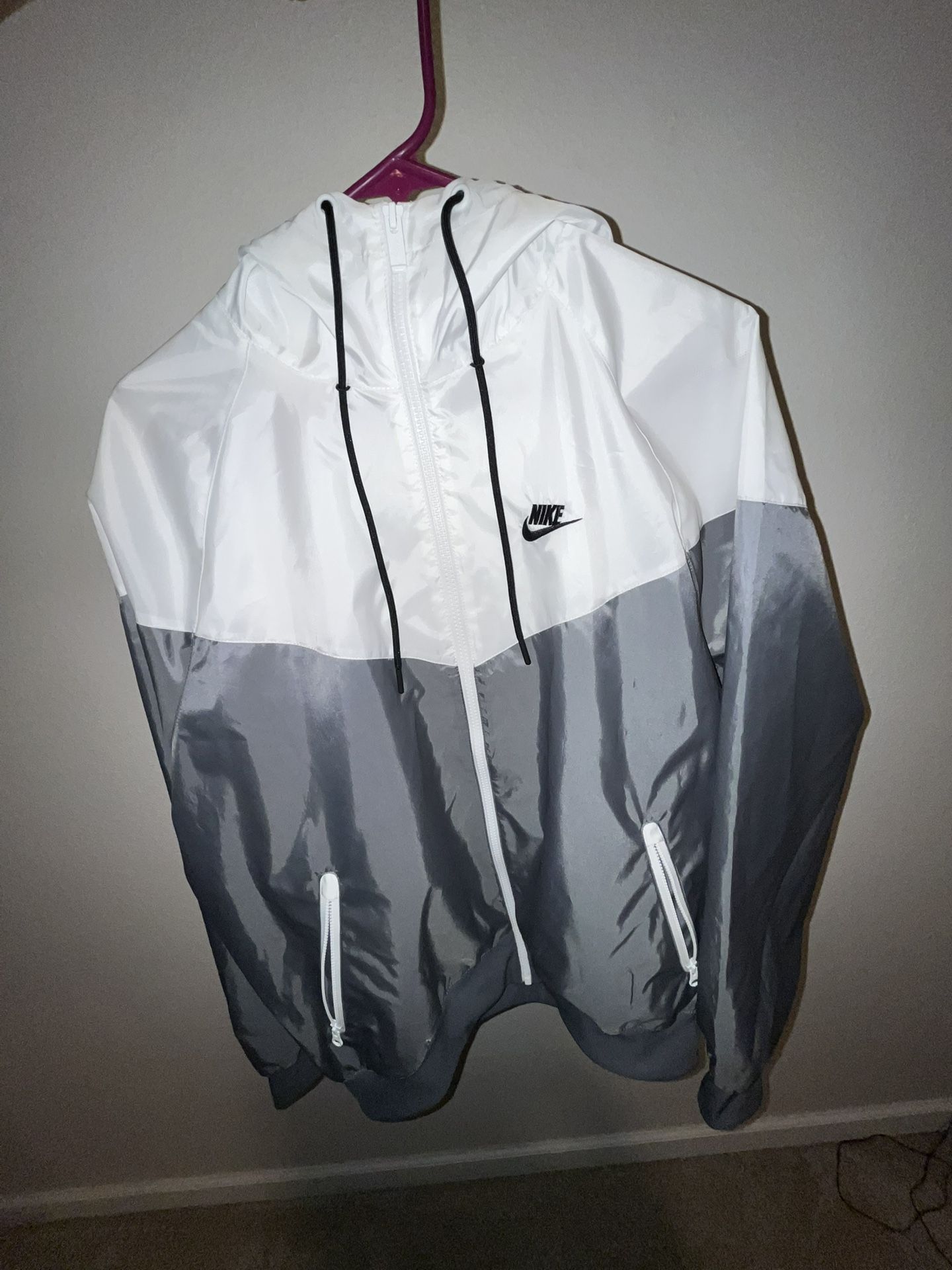 Nike Tech Windbreaker